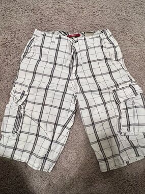 UNIONBAY White Plaid Cargo Shorts